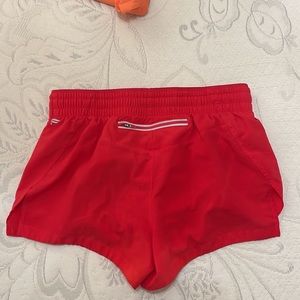 Fabletics women’s 2.5in running short